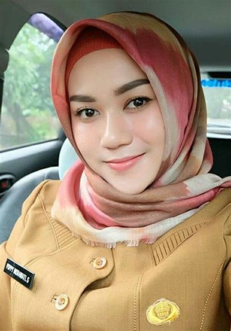 Video Bokep fatin malay